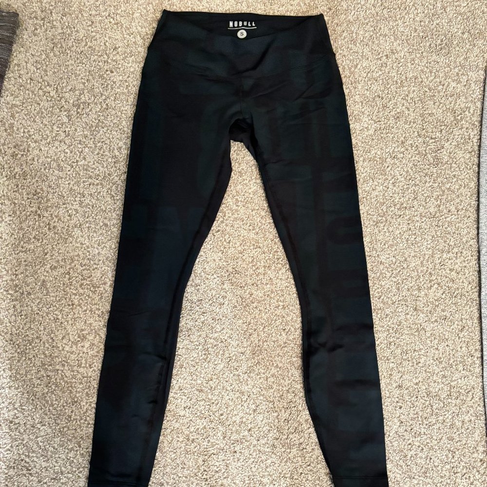NoBull Logo mid rise tight Size Small -New Without Tag